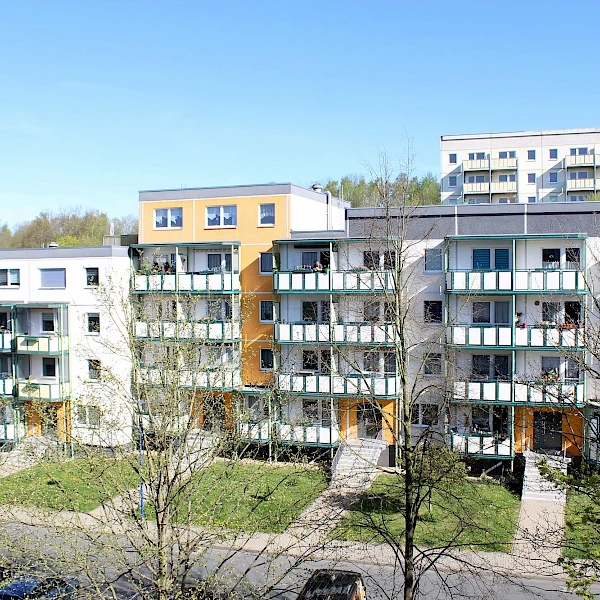 Schnell zugreifen! Charmante 3-Raum-Wohnung mit moderner Ausstattung und Balkon im Erdgeschoss