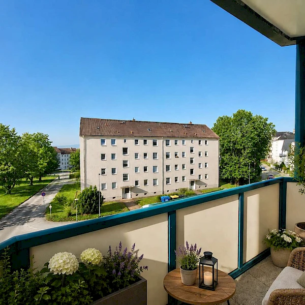 Platz an der Sonne! Modernisierte Wohlfühlwohnung mit Balkon im Wasserturmgebiet ab 16.09.2026